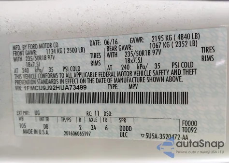 2017 Ford Escape Titanium z USA, uszkodzony, nr VIN 1FMCU9J92HUA73499